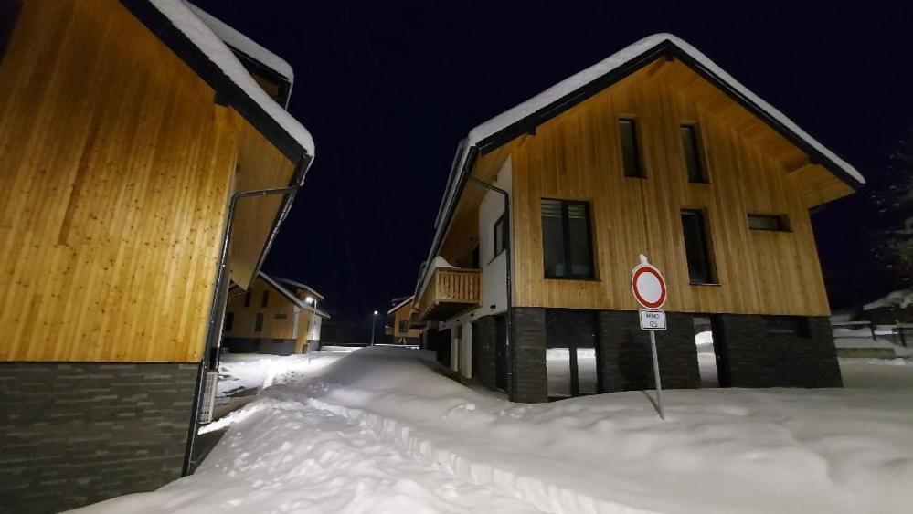 Lipno Apartments Bergmax, Ski Areal Lipno 16Min Dojezd - Resort Male Lipno S Terasou A Zahradkou, Parking Free Cerna v Posumavi Exterior foto