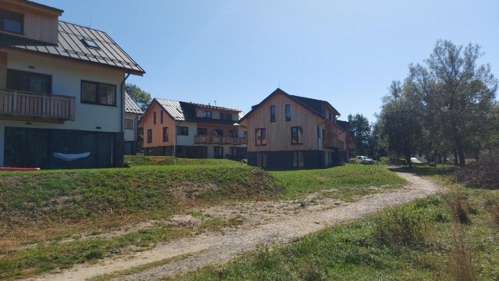 Lipno Apartments Bergmax, Ski Areal Lipno 16Min Dojezd - Resort Male Lipno S Terasou A Zahradkou, Parking Free Cerna v Posumavi Exterior foto